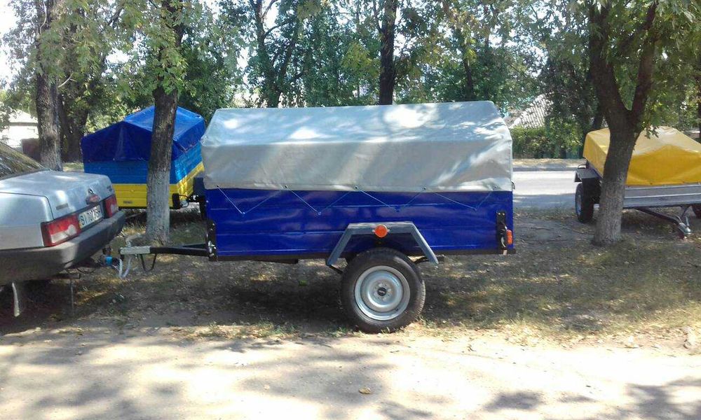 Міцний причіп до автомобіля  від заводу виробника 2000*1300*400