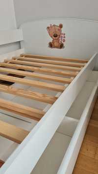 Łóżko drewniane dziecięce piękne z barierką i szufladą łóżeczko