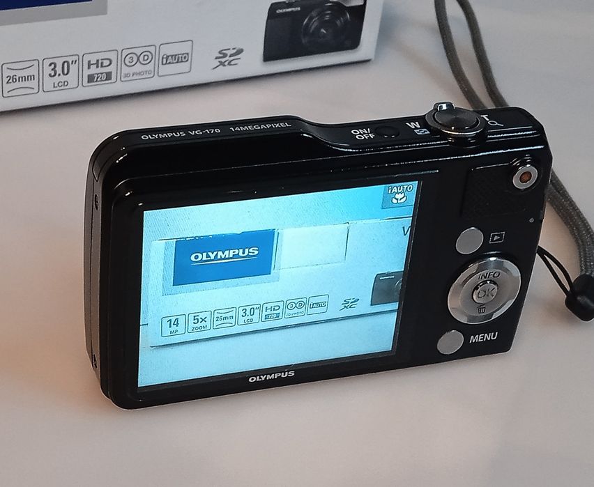 Aparat cyfrowy Olympus VG-170