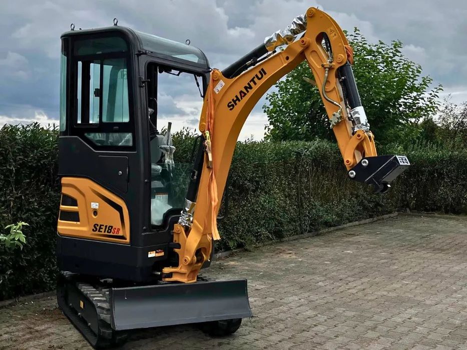 Shantui SE18SR  Minikoparka Shantui SE18SR NOWA 2025 Silnik KUBOTA Klima Skrętne Ramie
