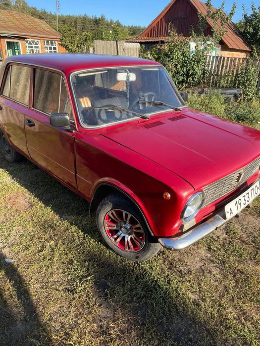 Продам ваз 2101 на повном ходу делать не чего не нужно