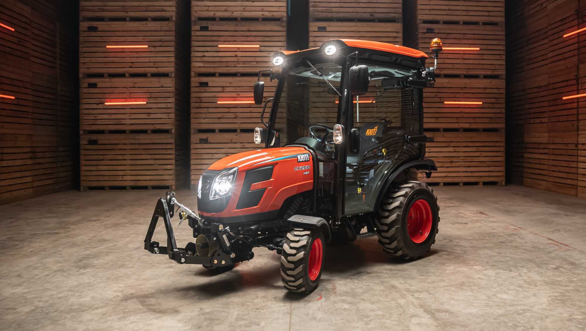 KIOTI CX 2510 CH  Traktor komunalny   hydrostat Kabina ZULBiT Olsztyn