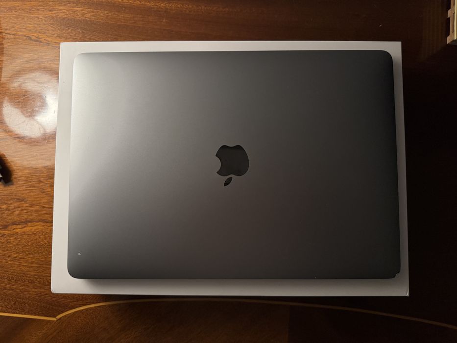 MacBook Pro 13 cali