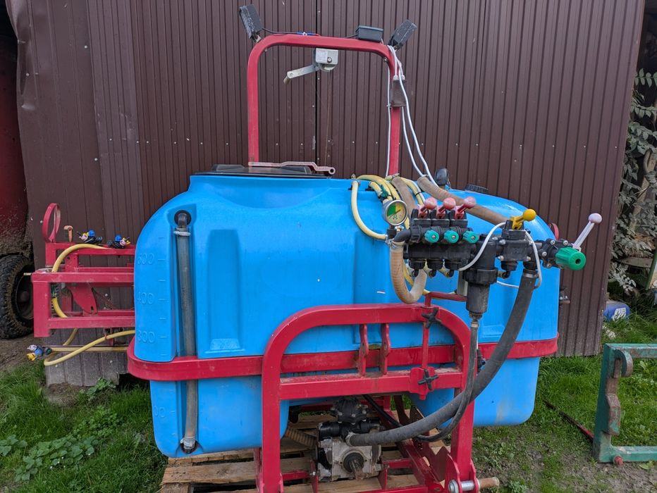 Opryskiwacz biardzki 600L