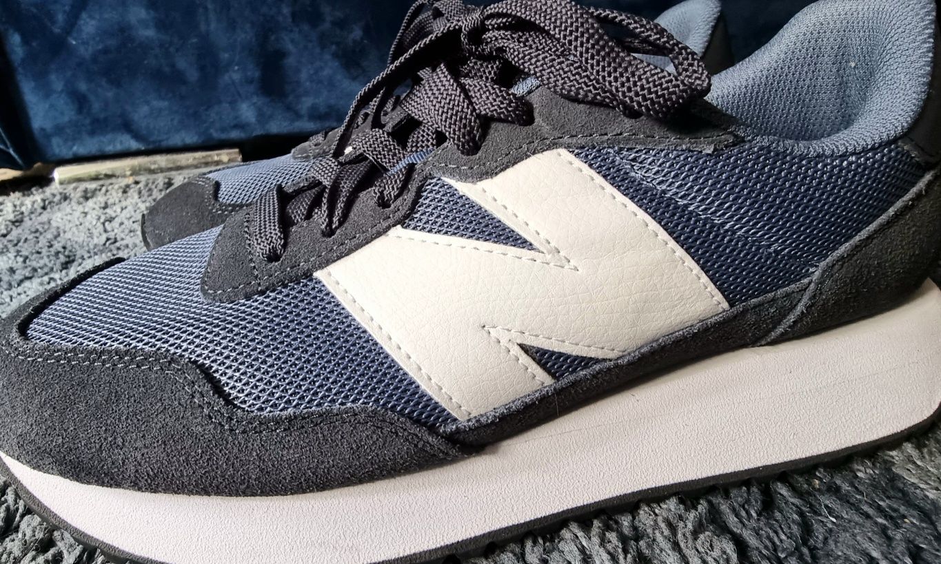 Nowe buty New Balance model MS237CA