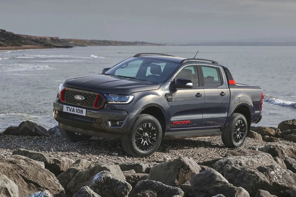 Ford Ranger Wersja Limitowana Thunder, Pierwszy właściciel, Nowy Silnik