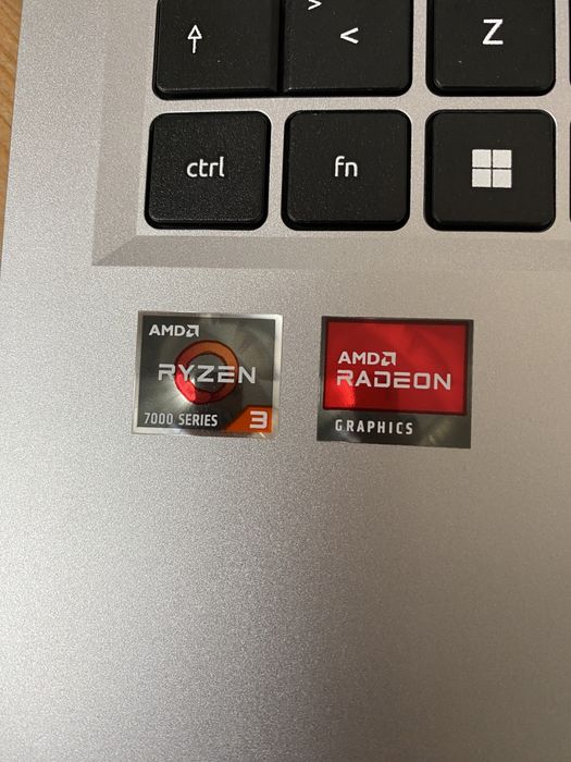 Acer aspire 3 AMD Ryzen pc portátil