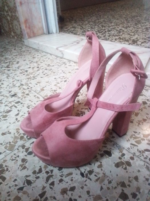 Sapatos rosa usados 1 vez