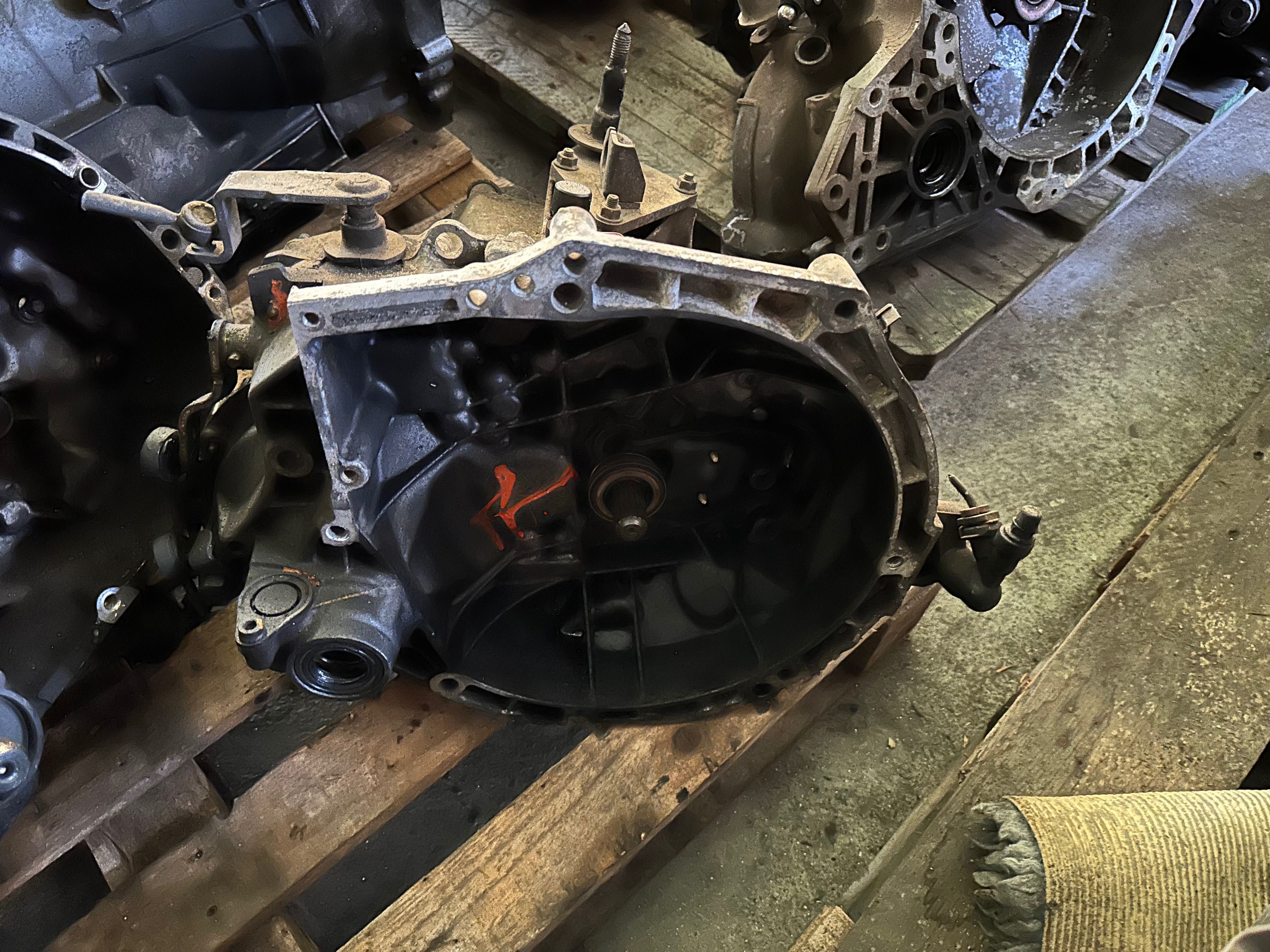 Caixa de Velocidades 20CN42 Peugeot 206 1.4 HDI