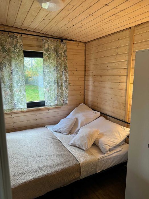 Nowoczesne domki nad jeziorem wynajem Anastazewo klimatyzacja 6 osób