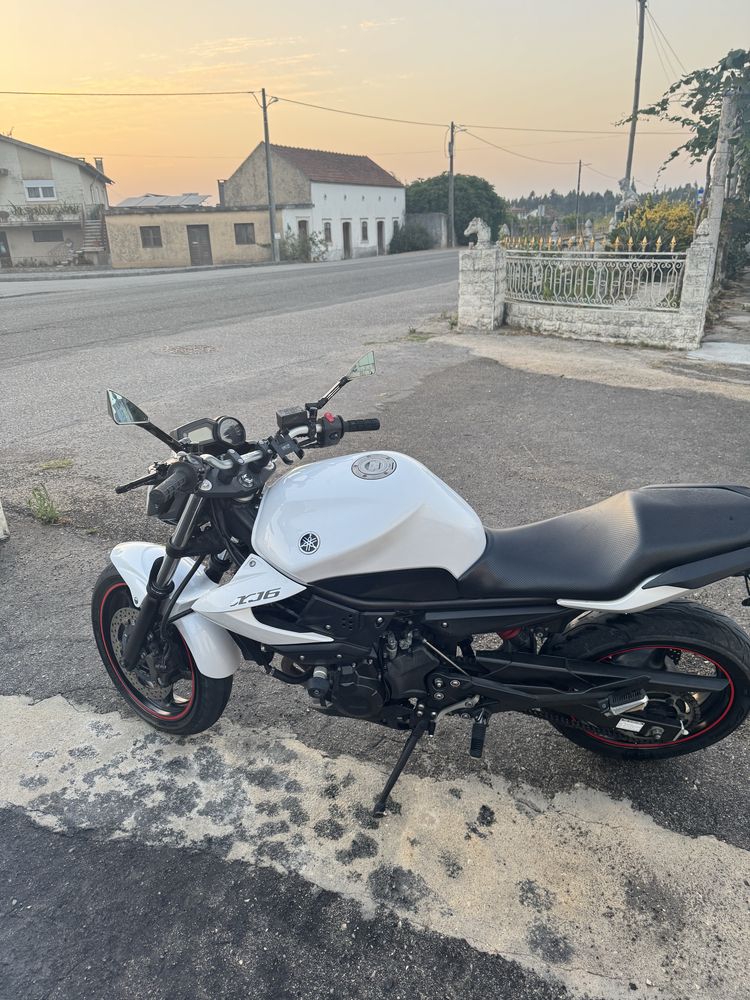 Xj6 600cc  moto muito bem estimada