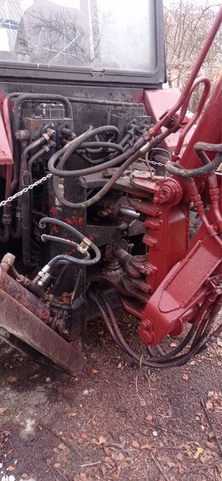 продам екскаватор