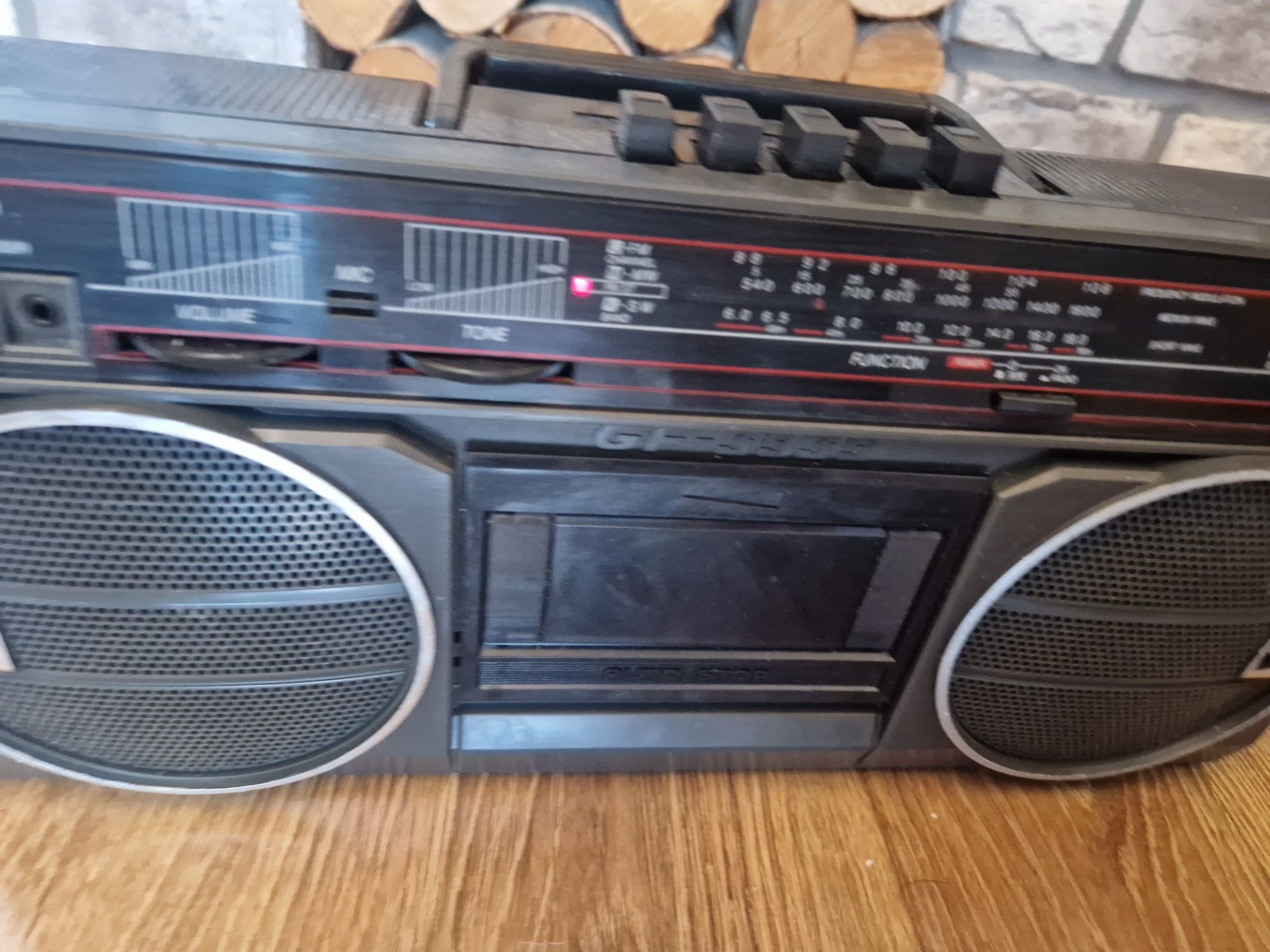 Prl radiomagnetofon SHARP  ge3939