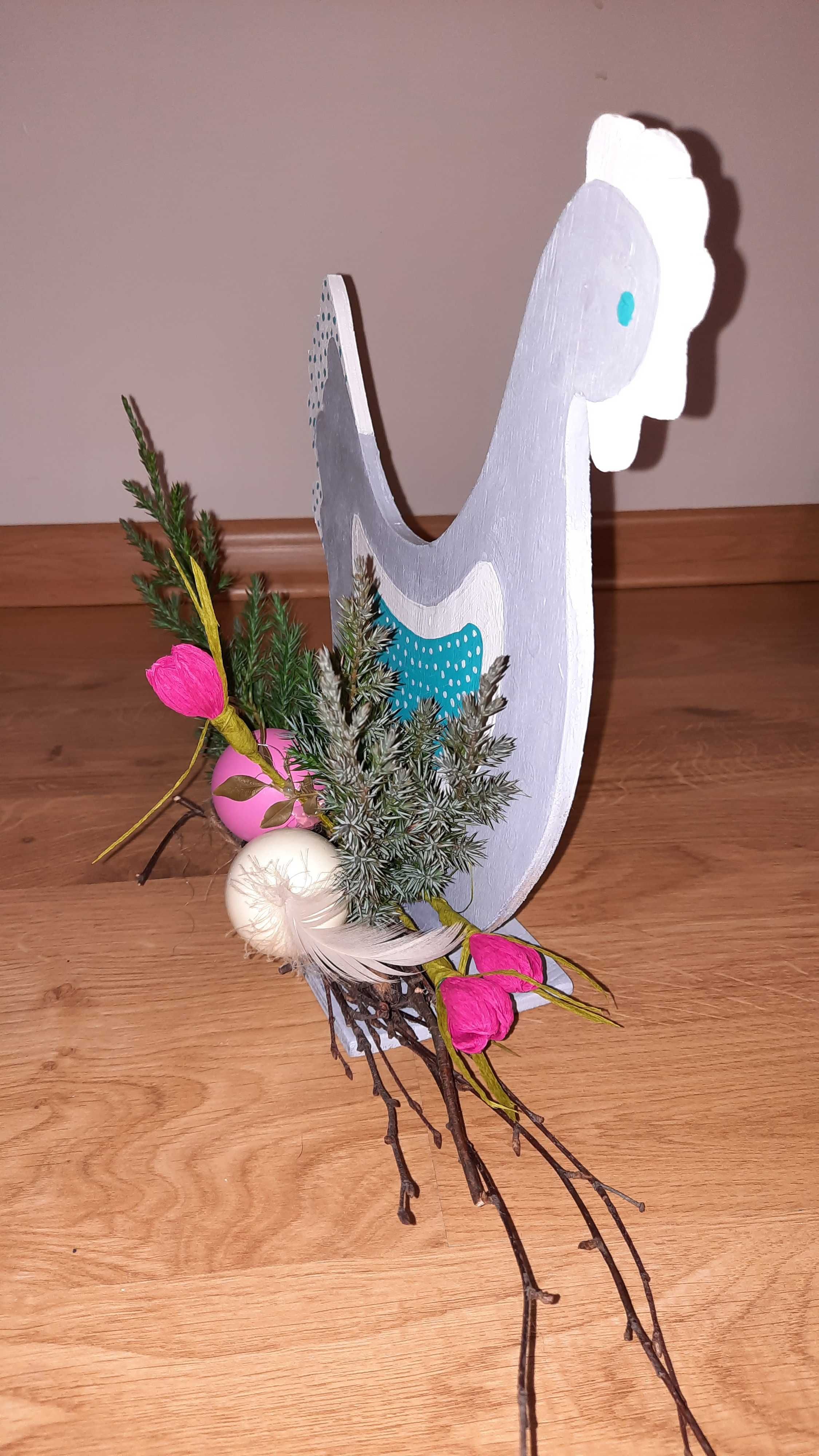 Dekoracja - stroik wielkanocny / kurka 28 cm