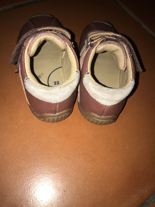 Sapato/sapatilha bordeaux, 22