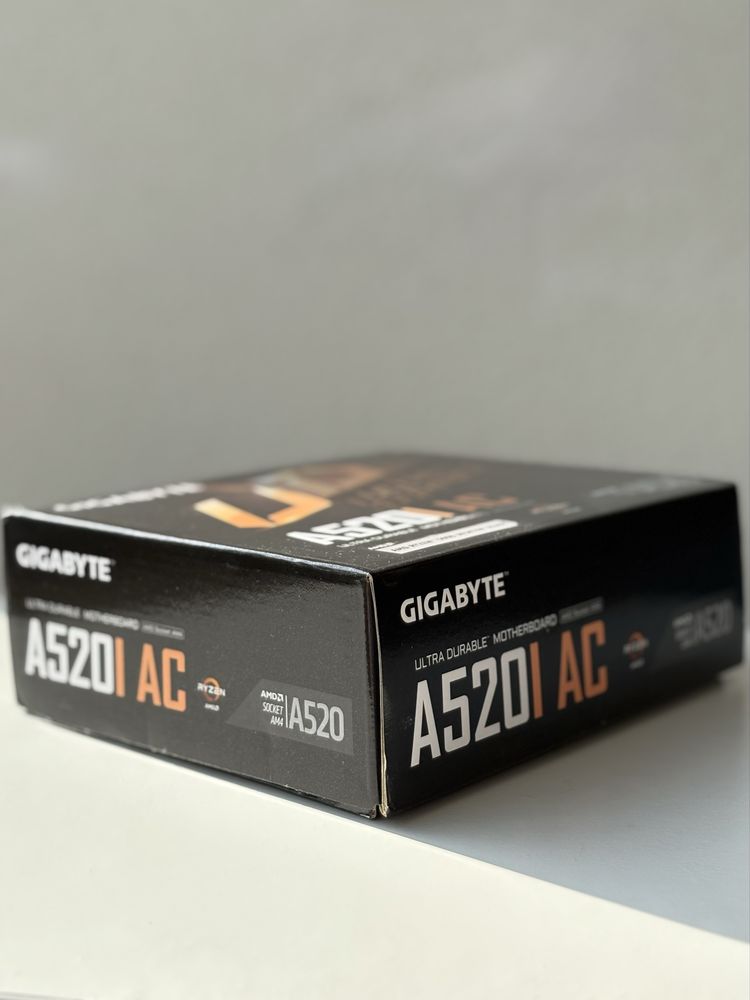 Материнська плата Gigabyte A520I AC