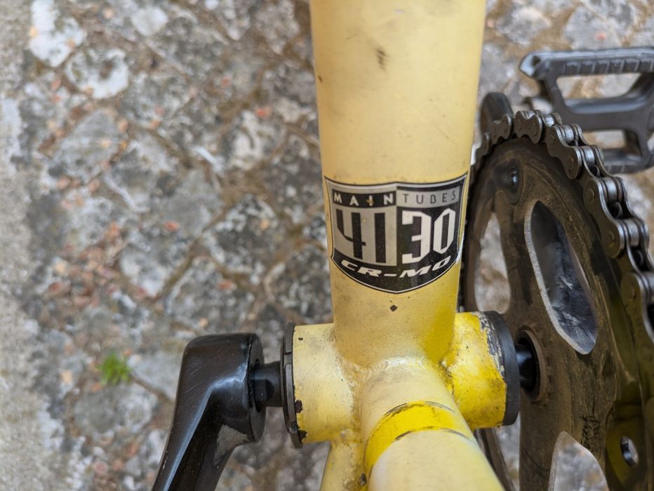 Bicicleta GT renovada e pronta a andar