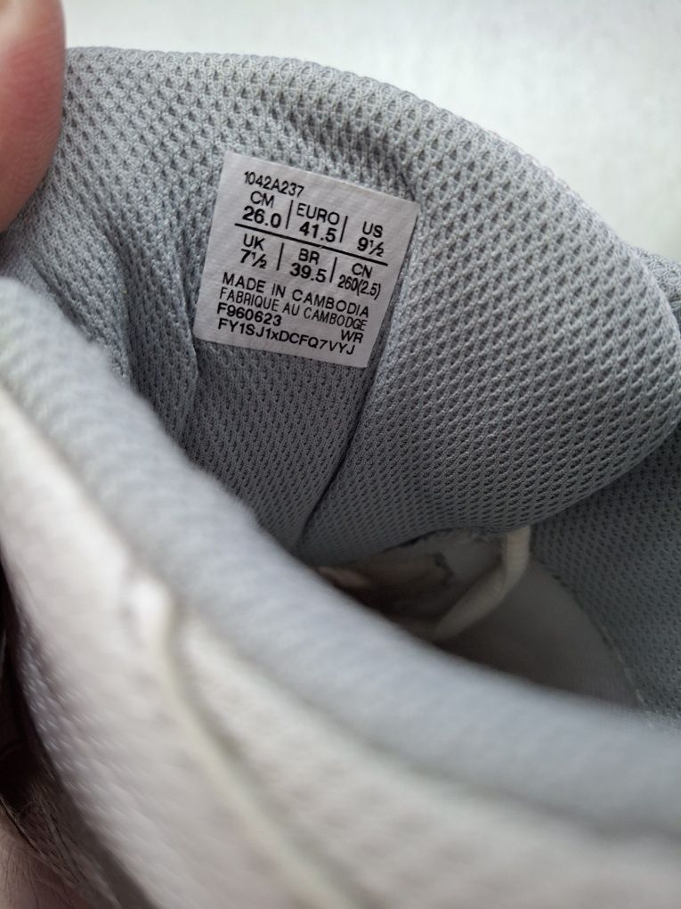 Кроссовки ASICS Gel Dedicate 8 White 
ОРИГИНАЛ 
Отлично подходят для з