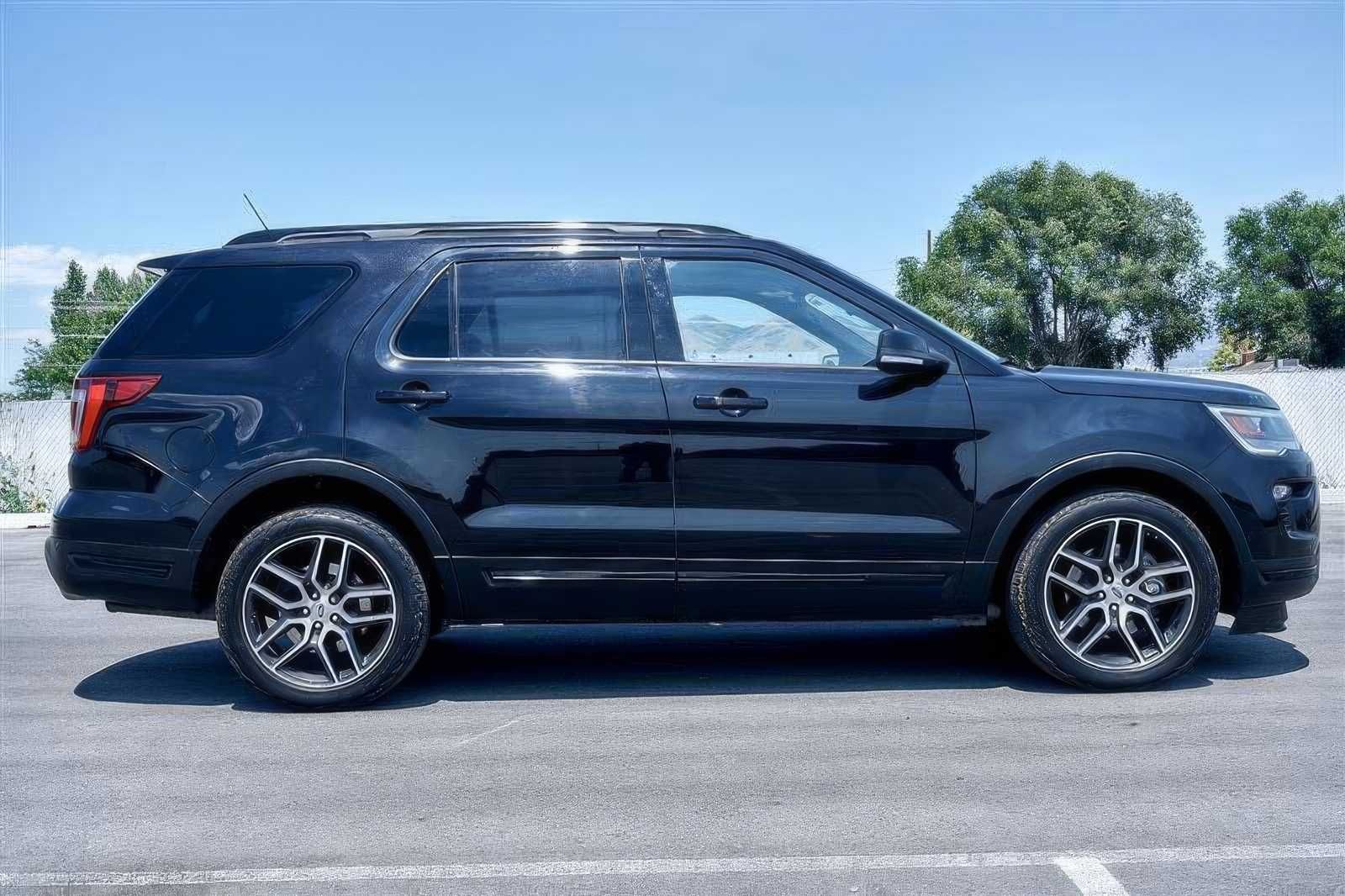 2019 Ford Explorer Sport