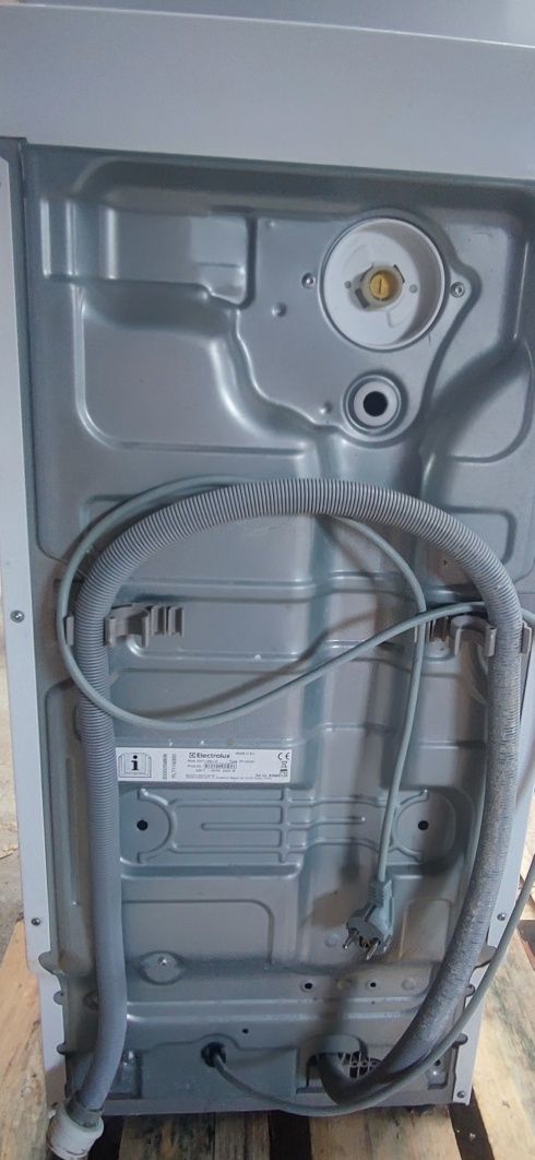 Pralka  Electrolux EWT11262ILW 6kg załadunkek od góry