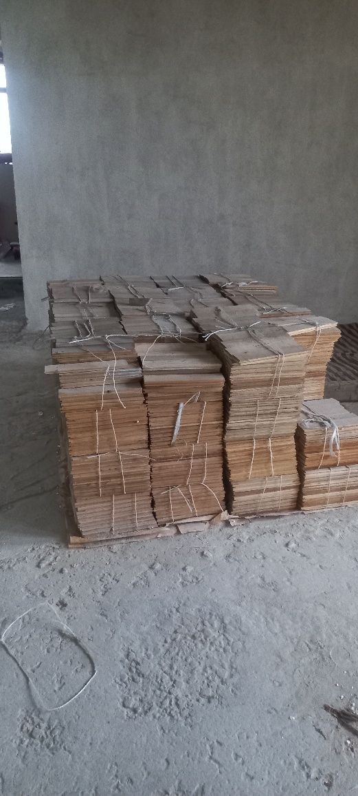 Продам паркет в доброму стані
