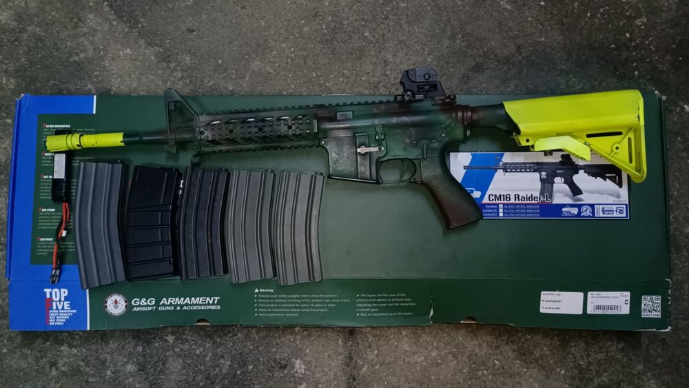 Airsoft M4 G&G CM16 Raider L