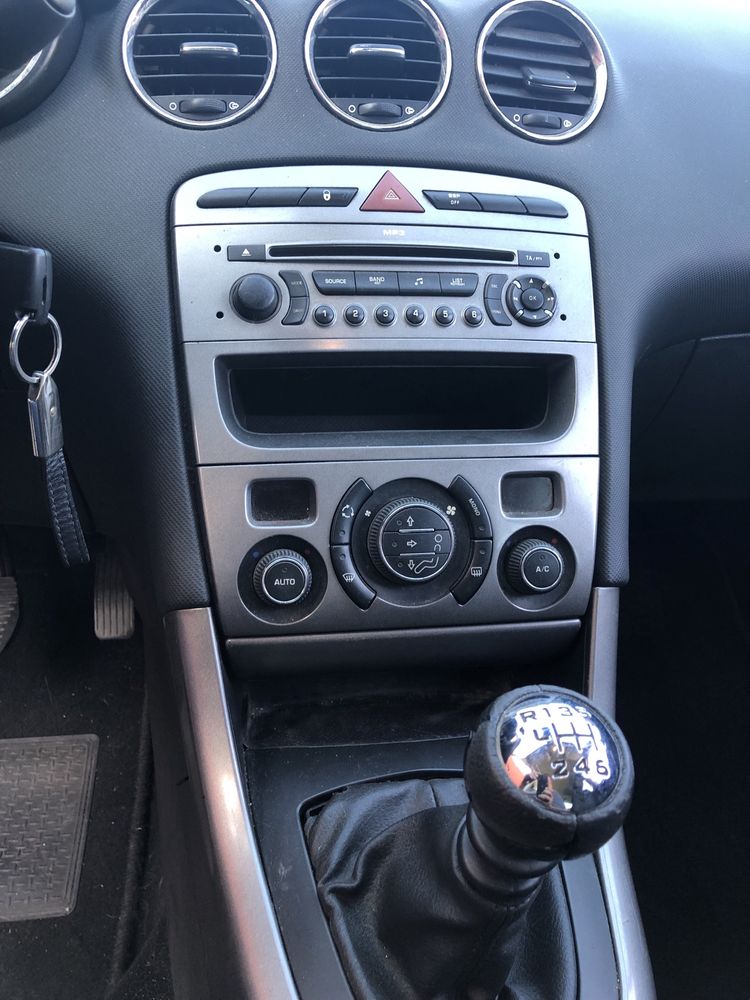 PEUGEOT 308 de 2009 em bom estado