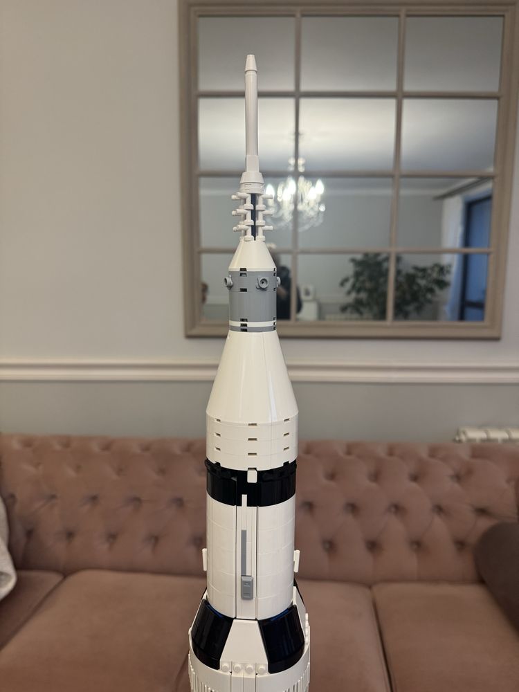 Lego Rakieta Nasa Apollo Saturn V