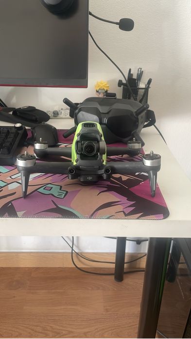 Drone DJI FPV Fly more combo + Motion Controller