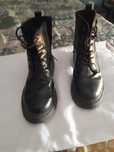 Botas  com fecho