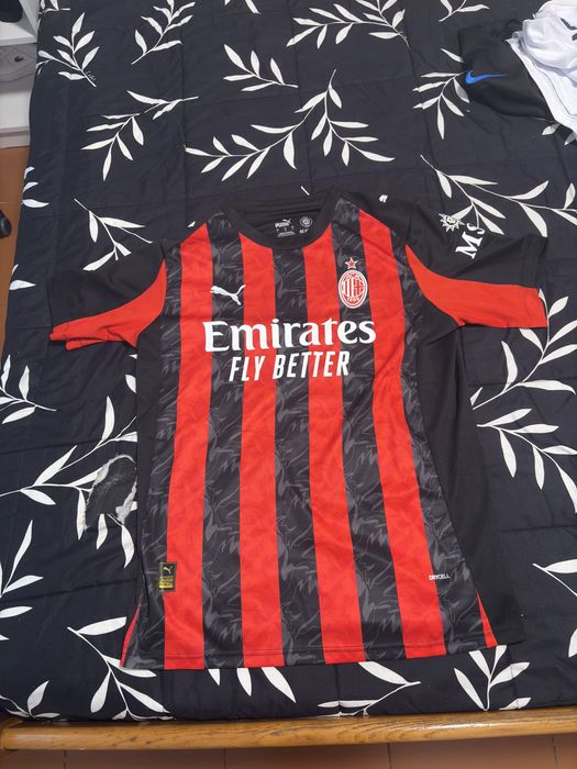 Camisa de futebol do milan