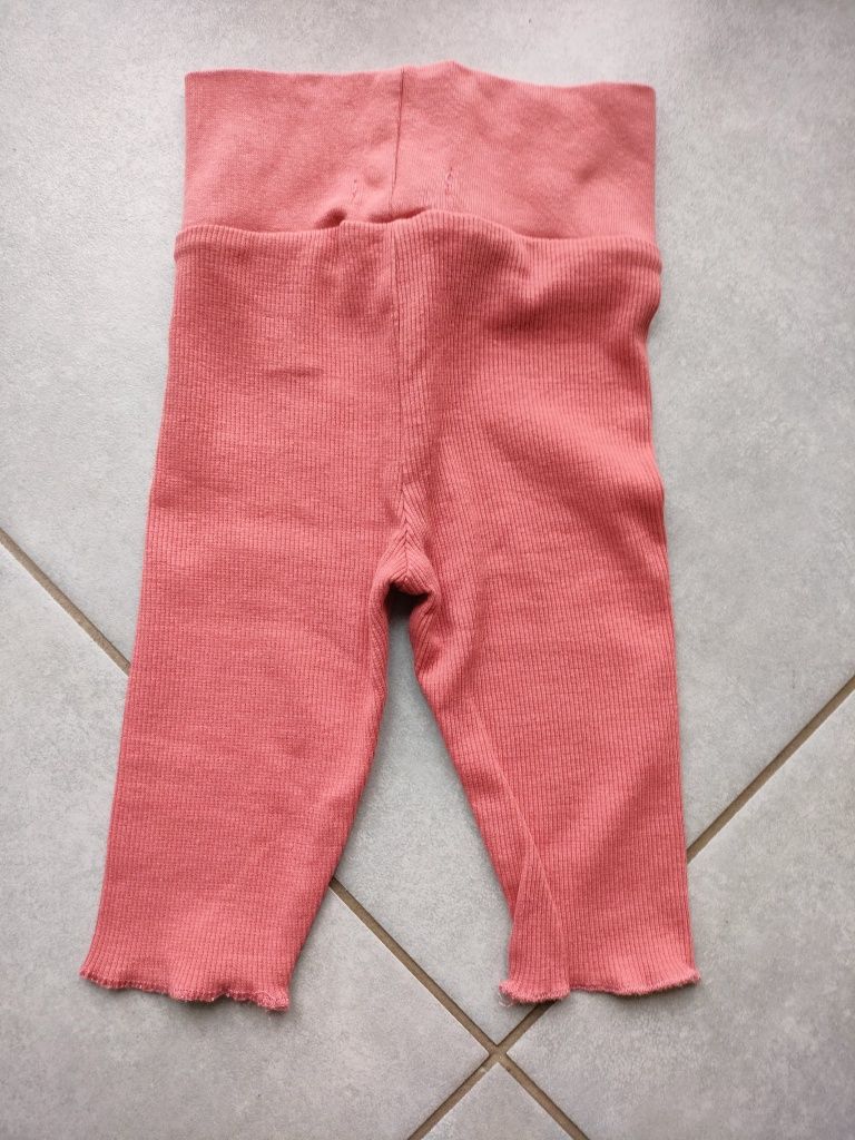Prążkowane legginsy niemowlęce Reserved 62