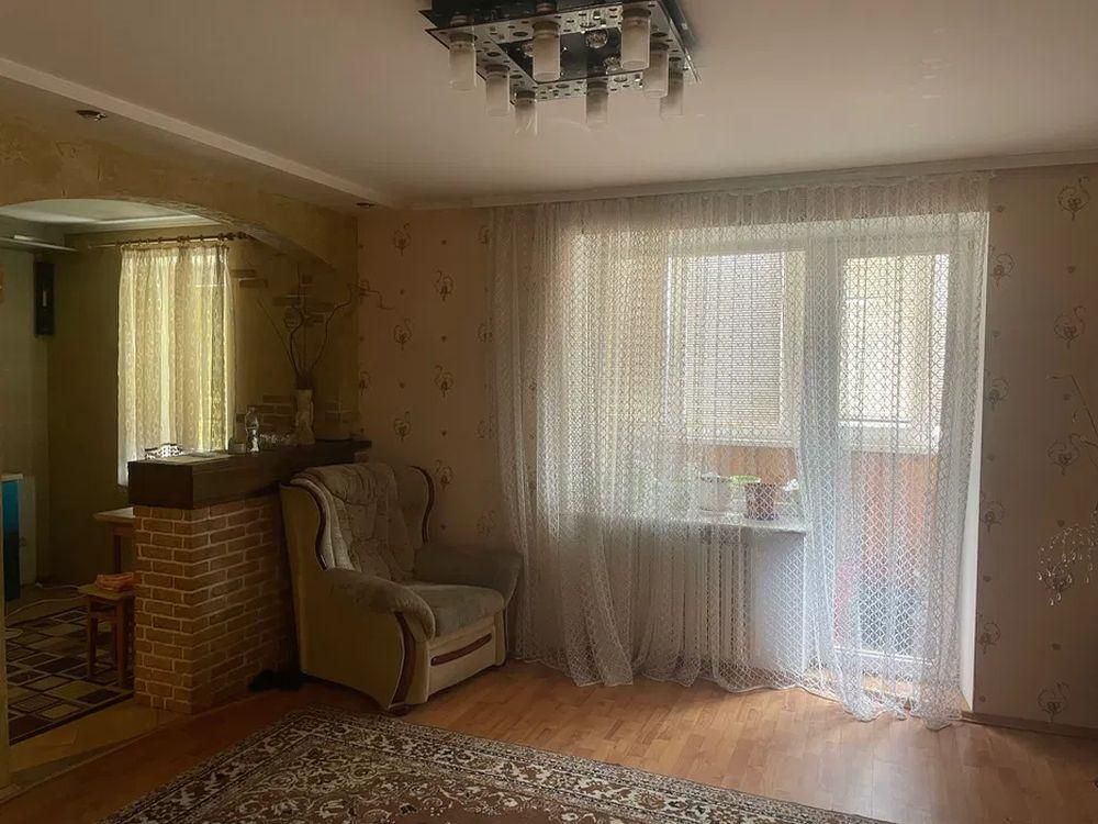 Продам 3-комн квартиру в районе Тверская ул.