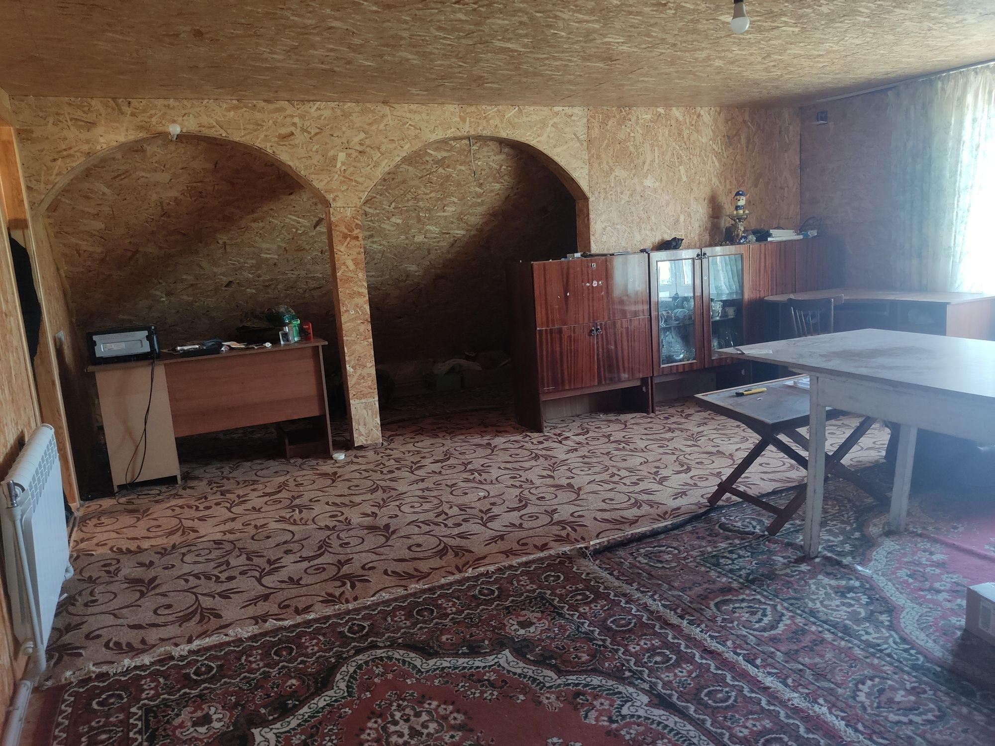 Продам 2-х поверховий будинок