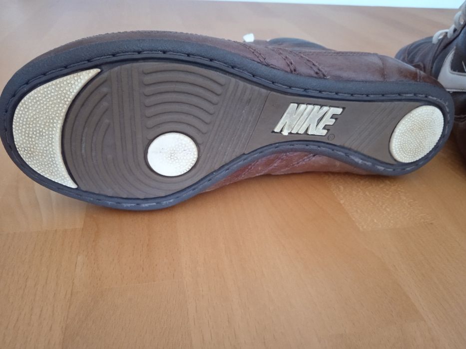 Sapatilhas Nike em pele