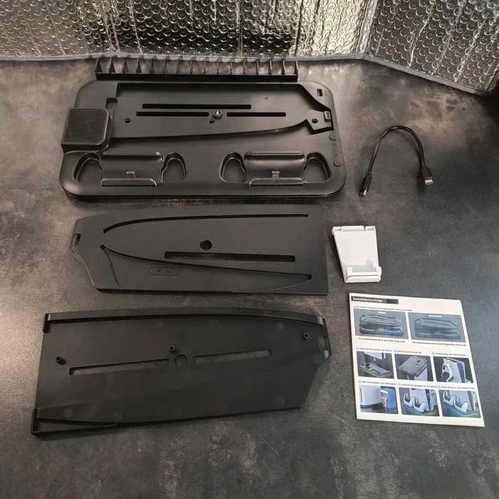 NOWA Stacja dokująca do PS5 Slim – chłodzenie + ładowarka padów + RGB