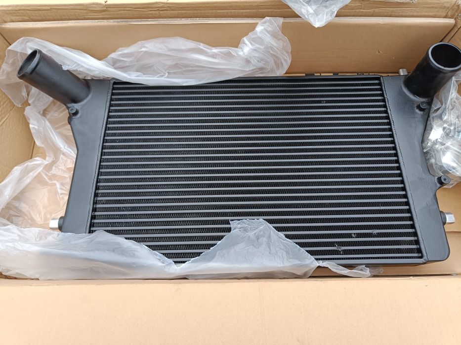 Stage 2 intercooler z silikonami VW Golf MK5/6 fmic.eu nowy audi a3