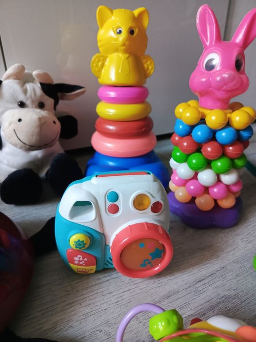 Zestaw zabawek niemowlęcych dla maluszka interaktywne sensoryczne