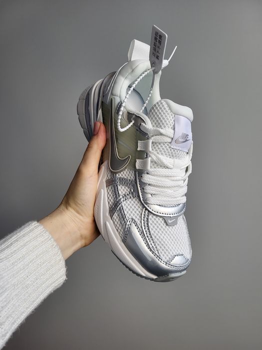 Жіночі кросівки Nike V2K Run | женские кроссовки Nike V2K Run