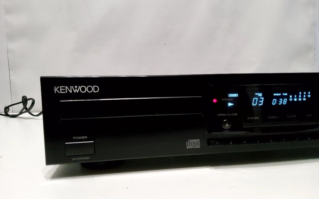 Odtwarzacz CD Kenwood  Dp-2080