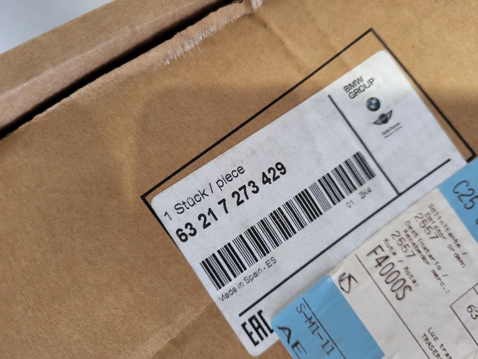 Farolim Esquerdo BMW E81 E82 LCi - NOVO - Serie 1