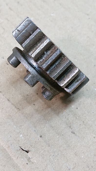 Koło przesuwne Z20 Jawa 250 Čz 350 Jawa KÝVAČKA  panelka oryginał PAL