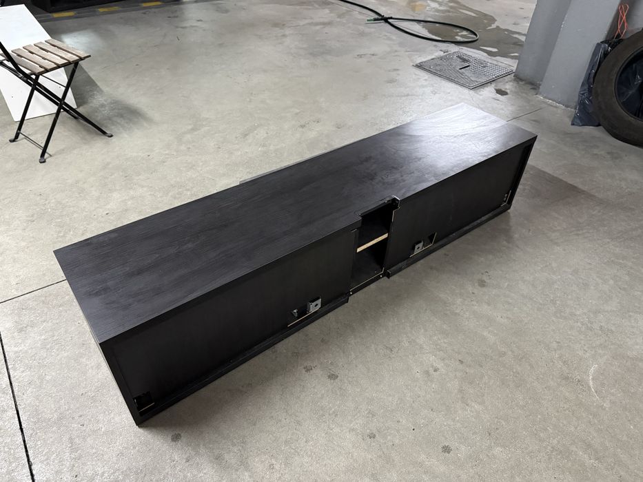 Movel Tv BESTA preto e cinza