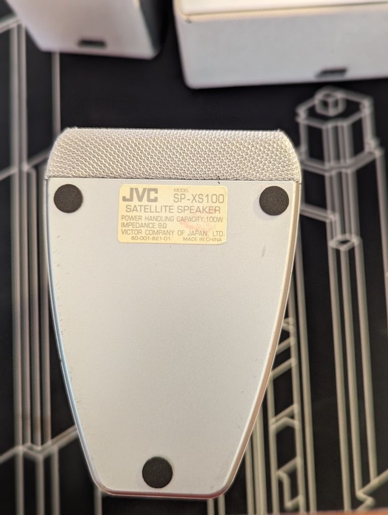 5 colunas JVC SP-XS100