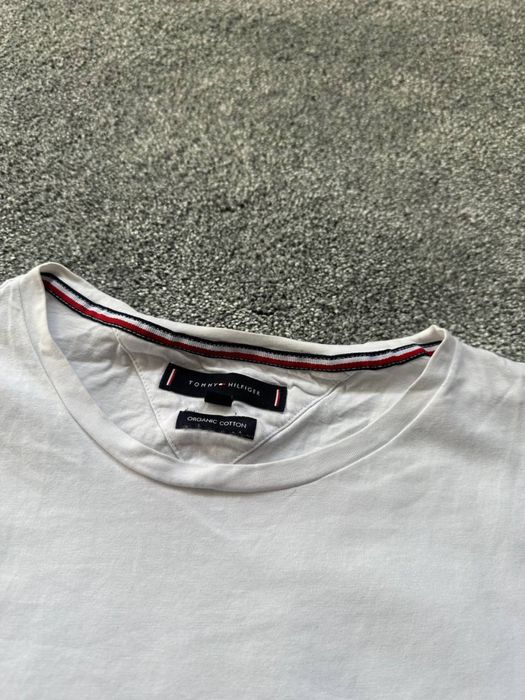 Футболка Tommy Hilfiger з логотипом/Нові колекції/Оригінал/