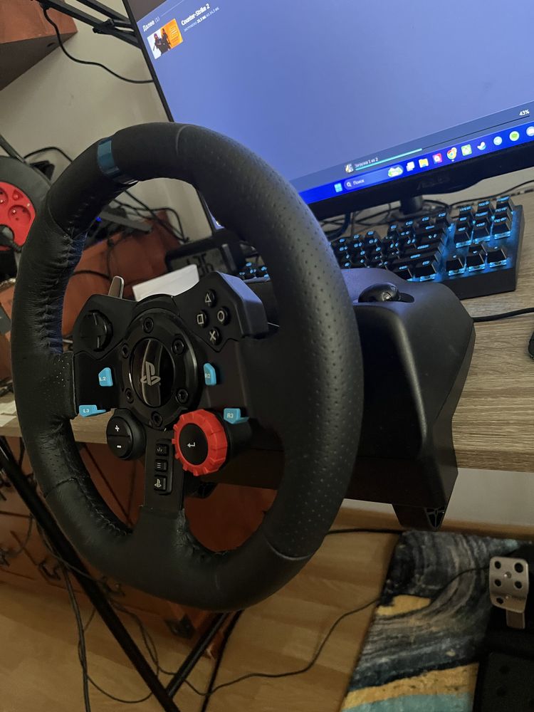 G29 logitech DRIVING FORCE