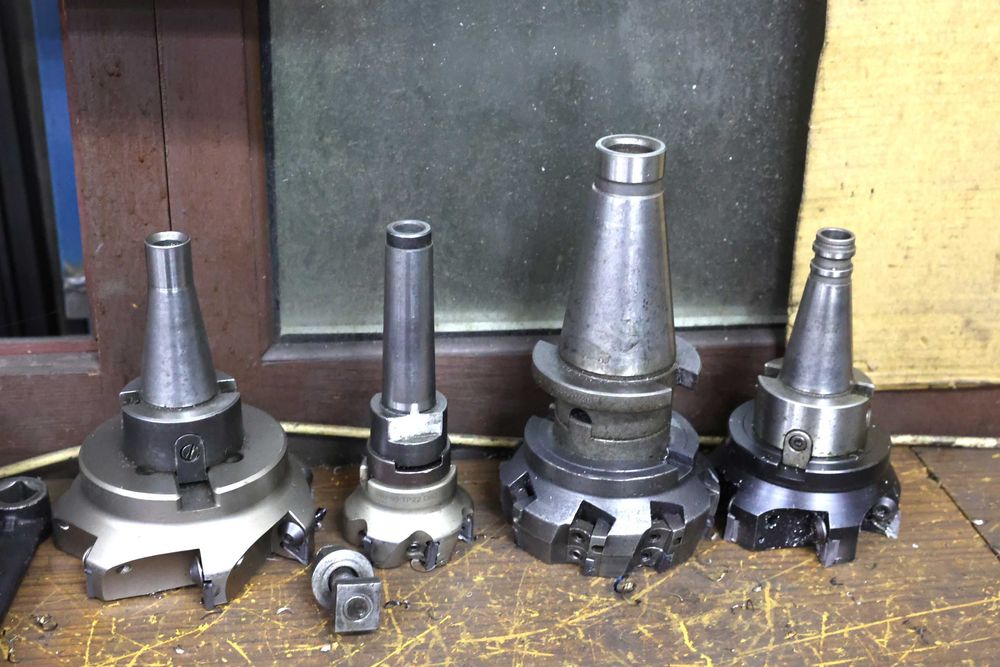 Frezarka FYA 32M   -   1Maj - Pruszków