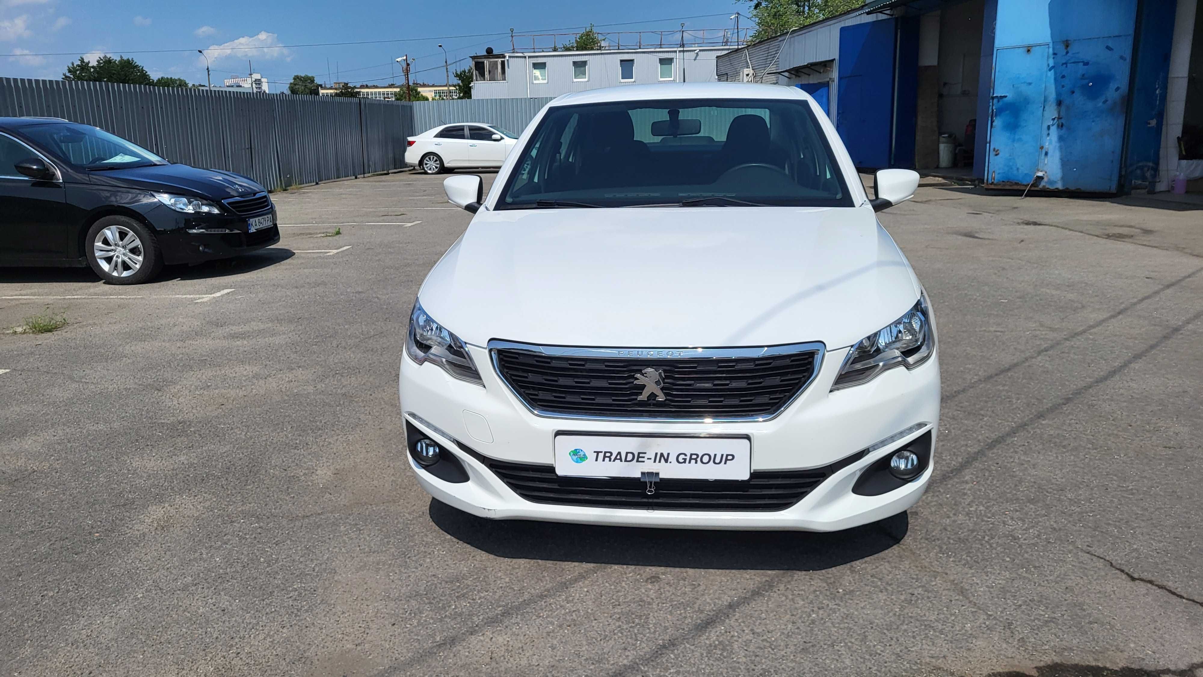Авто Peugeot 301 2018 1.2