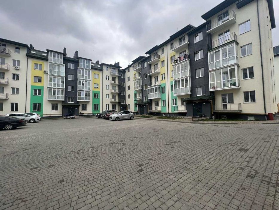 Продаж 3-кімнатної дворівневої квартири в Сокільниках (вул. Весняна)