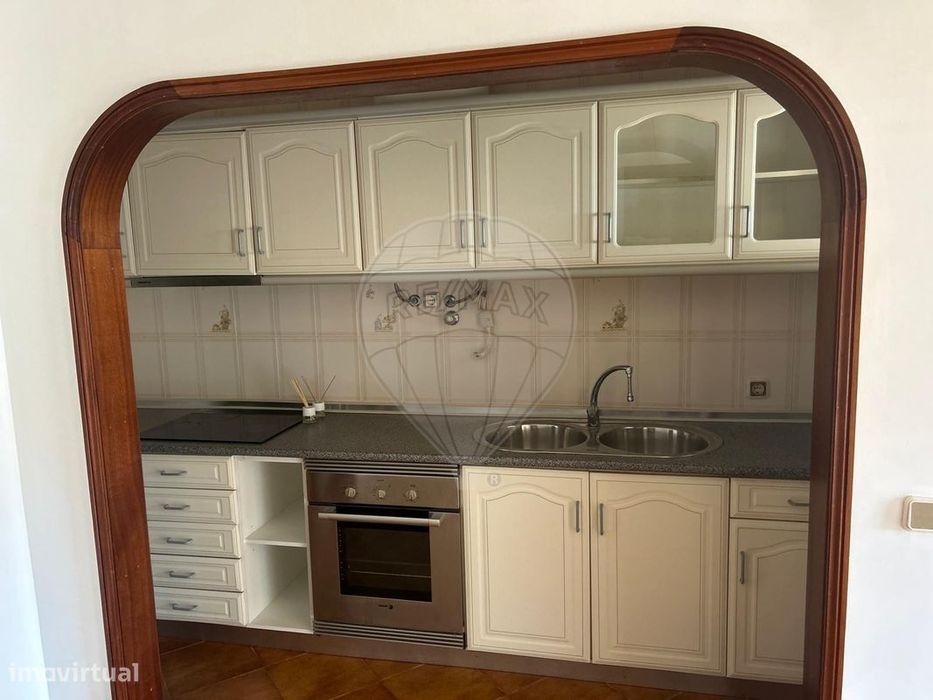 Apartamento T1 para arrendamento